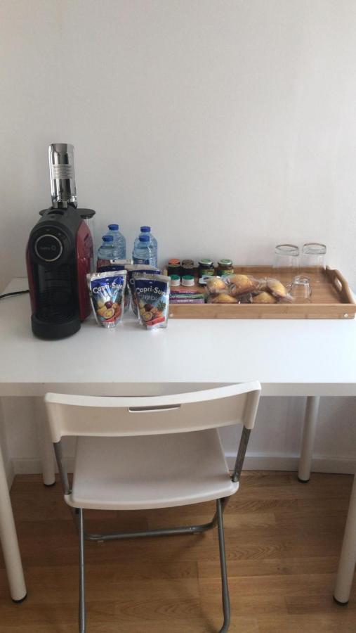Le Charme De La Vieille Ville Frühstückspension *
